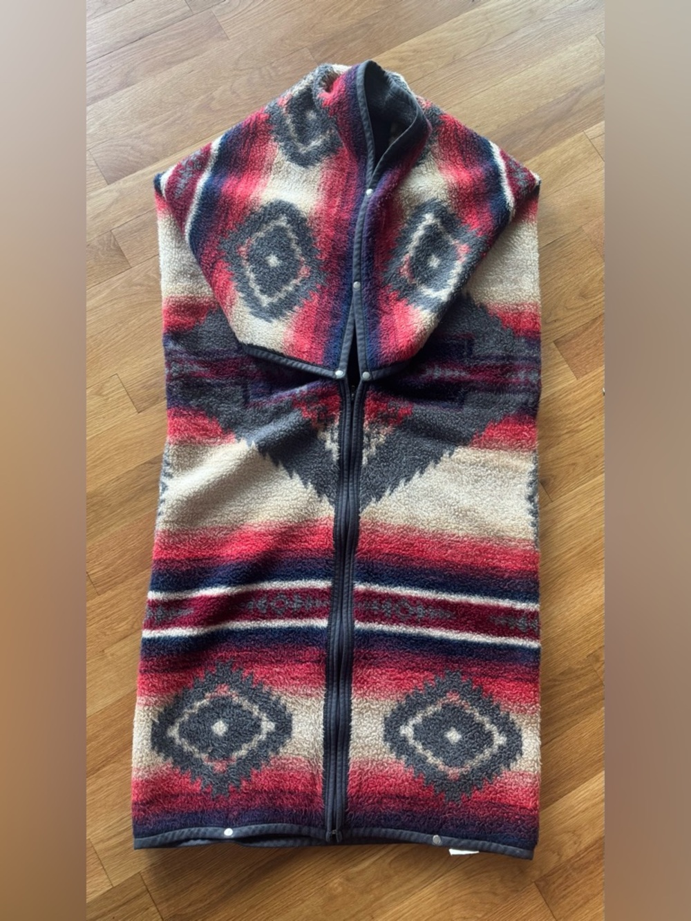 Vintage Biederlack Cuddle Wrap Southwestern Aztec Fleece Poncho Blanket Wrap USA